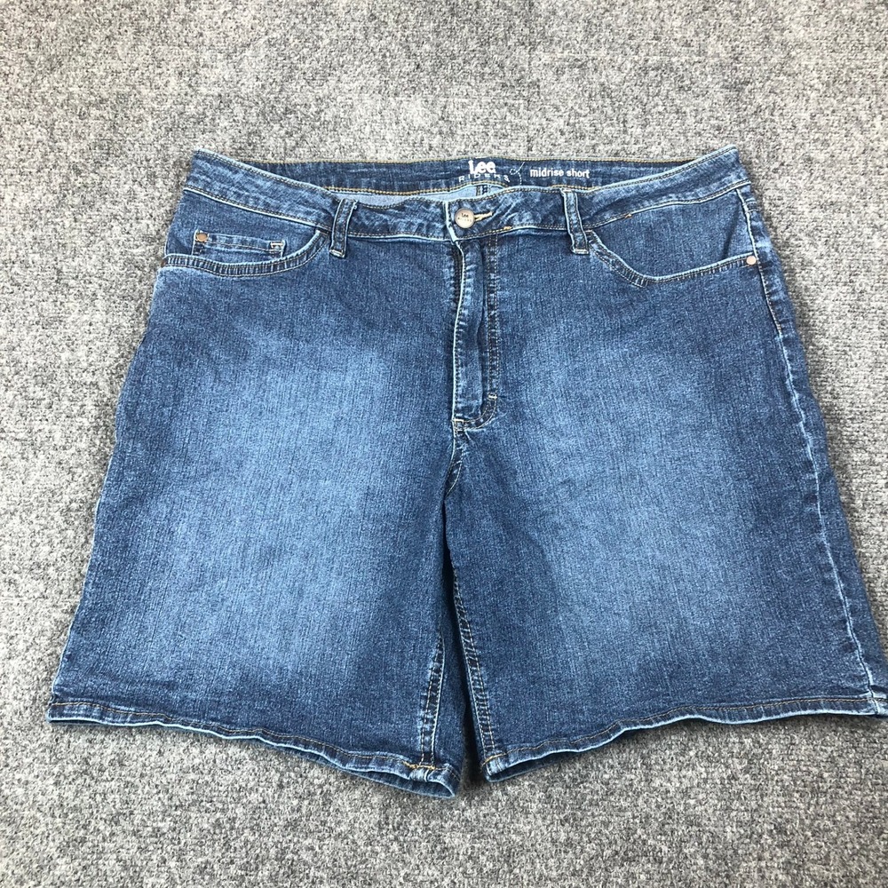 Lee Riders Womens Size 18M W36 Midrise Denim Shorts Blue Medium Wash
